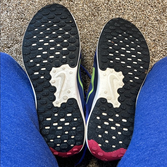 Nike Kids Royal Blue Sneakers - Picture 9 of 11